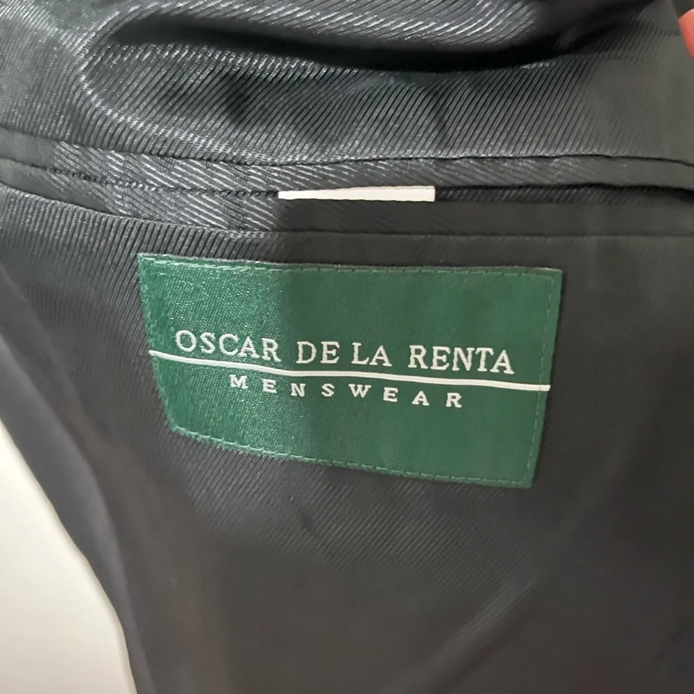 Oscar de la Renta Black Men's Sport Coat - Classic Two-Button Blazer